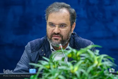 نشست روسای گروه های قرآن و عترت استان ها با معاون قرآن و عترت وزارت ارشاد