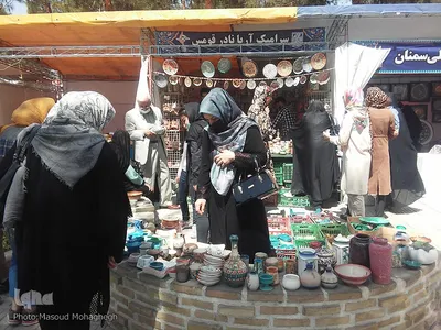 نمایشگاه صنایع دستی و تولیدات مشاغل خانگی در سمنان