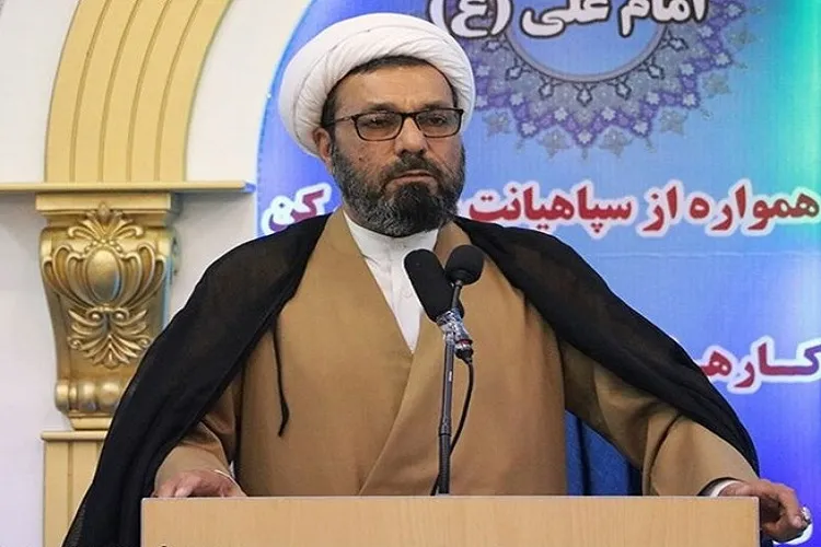 اعزام 4 گروه جهادی روحانیون و طلاب بسیج کرمان به مناطق سیل‌زده
