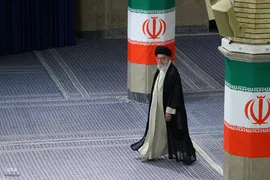 حضور رهبر معظم انقلاب در پای صندوق رأی انتخابات ریاست جمهوری