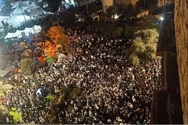 آلاف المستوطنين يقتحمون الحرم الإبراهيمي.. واعتقالات بالضفة