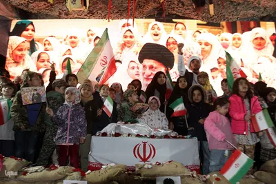 تجمع دانشگاهیان در چهلمین روز شهادت رهبر فرزانه