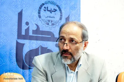 نشست تخصصی «تبیین شخصیت امام خمینی(ره)» در تبریز