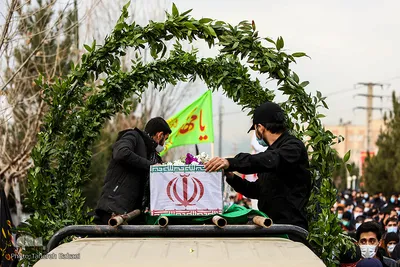 تشییع پیکر شهدای گمنام در دانشگاه آزاد تهران شمال