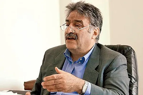 اقتدار و استقلال را به بانک مرکزی برگردانید
