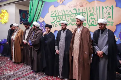 تشییع پیکر آیت‌الله امامی کاشانی در حرم مطهر رضوی