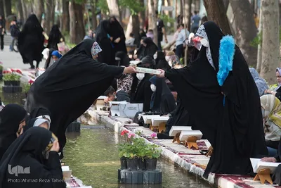 جزء‌خوانی قرآن در گذر فرهنگی چهار باغ عباسی