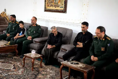 حضور فرمانده سپاه شهدا آذربایجان غربی در منزل شهیدان حمله تروریستی رژیم صهیونیستی‎