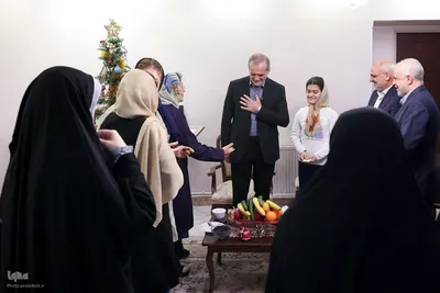 دیدار صمیمی با خانواده دو شهید مسیحی دفاع مقدس