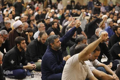 بزرگداشت رهبر شهید از سوی عتبه حسینی در حرم بانوی کرامت