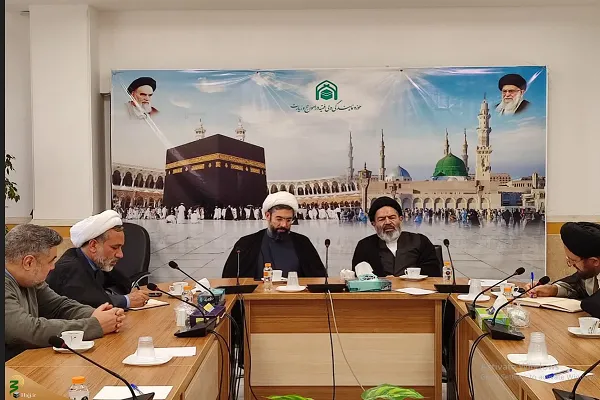 برنامه‌ریزی برای اعزام دانشگاهیان به عمره