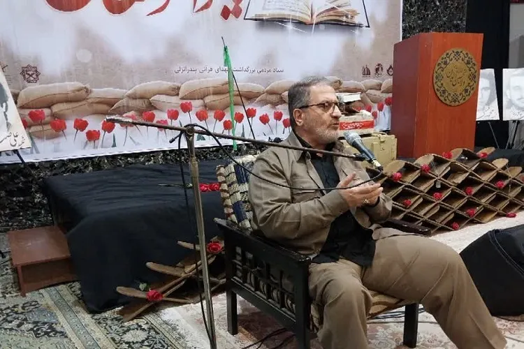 اسلام عامل پیروزی انقلاب و روشنگری ملت بود