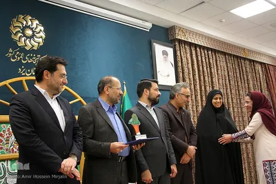 تجلیل از برترین های دومین دو سالانه قصه گویی کتابخانه های عمومی استان یزد