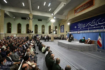 دیدار مسئولان نظام و سفرای کشورهای اسلامی با رهبر انقلاب