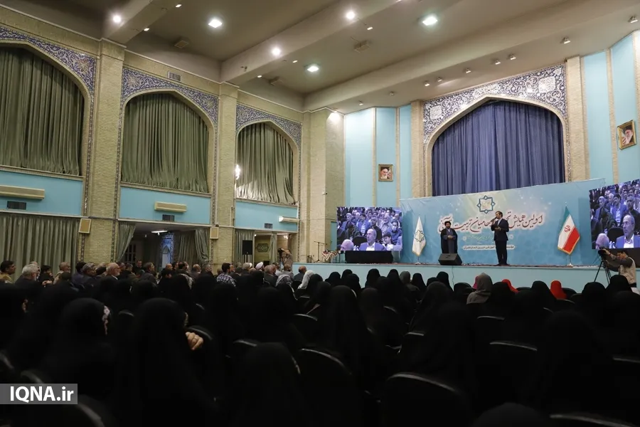 حامیان تربیت قرآنی تجلیل شدند + عکس