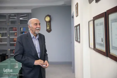 دکتر ایرج فاضل