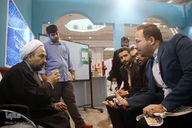 برپایی کارگاه آموزش خبرنگاری در غرفه ایکنا با حضور حجت الاسلام زائری