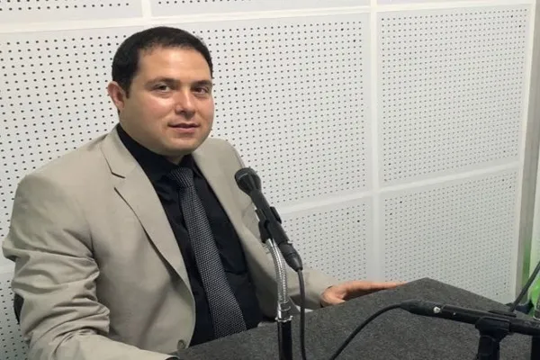 حرية التعبير ينبغي أن تحترم حقوق الآخرين ولايجوز الإعتداء على المقدسات