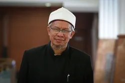 Pejabat Malaysia: Penyelenggaraan Salat Jumat di Sejumlah Aula Diperbolehkan