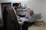دیدار شهردار تبریز با خانواده شهیدان