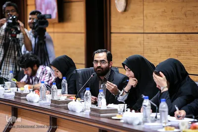 اولین نشست مطبوعاتی رئیس دانشگاه آزاد اسلامی 