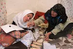 قلم بر لب، نقش زندگی می‌زند