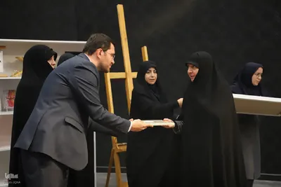 نشست بررسی کتاب «همسفر آتش و برف» در ارومیه‎