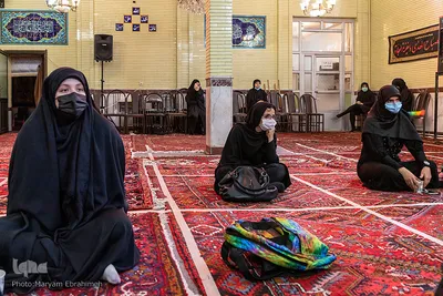 رخت عزای حسینی بر تن دختران تبریزی