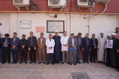 اجتماع کادر بهداشت و درمان لرستان در اعلام انزجار از حملات آمریکا و اسرائیل به مراکز درمانی کشور
