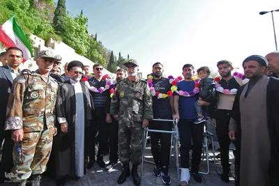 استقبال از ۹ نفر از مجروحان ناوچه «دنا»  در شیراز