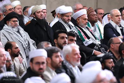 دیدار مسئولان نظام و میهمانان کنفرانس وحدت اسلامى‌ با رهبر انقلاب
