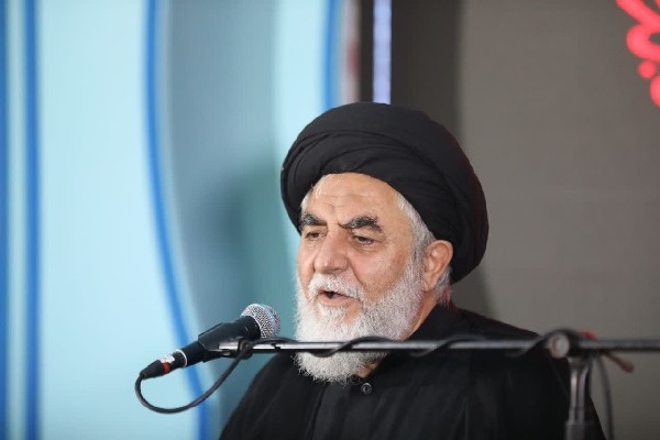 اربعین ضامن ماندگاری عاشورا و عاشورا حافظ اسلام است