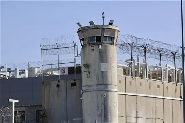اجبار زنان زندانی فلسطینی به برداشتن حجاب