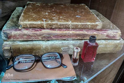 مراسم رونمایی از یادمان مجاهدت های علمی و عملی مرحوم آیت الله حدائق «شیخ العلما»