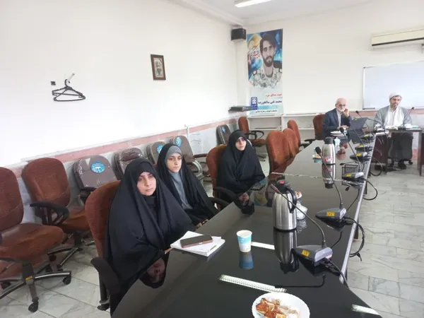 برپایی نشست کرسی‌های ترویجی، عرضه و نقد ایده علمی در دانشگاه مازندران
