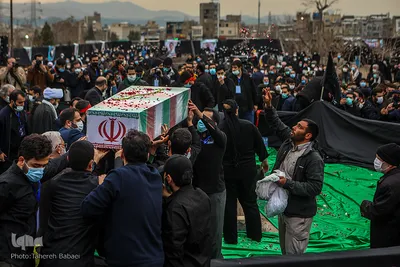 تشییع پیکر شهدای گمنام در دانشگاه آزاد تهران شمال