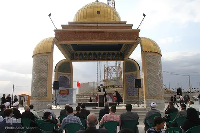 اهتزاز پرچم حسینی در شهرکرد