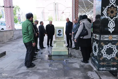 ادای احترام جهادگران دانشگاهی آذربایجان‌شرقی به مقام شامخ شهید آل هاشم و شهدای جنک رمضان