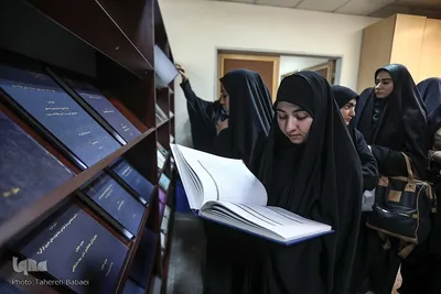 بازدید دانشجویان