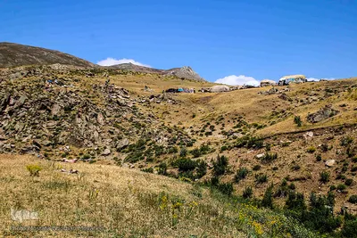 طبیعت ارتفاعات روستای مزرعه و قلعه شیور