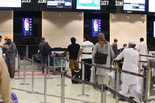 بازگشت 450 هزار زائر جامانده در عربستان به کشورهای خود