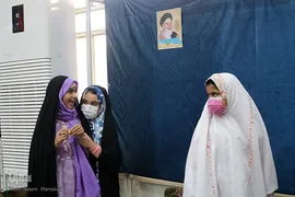 جشن روز دختر با حضور خدام حرم مطهر رضوی در مسجد جوادالائمه اهواز