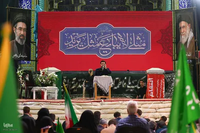 مجلس بزرگداشت و ختم قرآنی هفتمین شب خاکسپاری امام شهید امت در اصفهان
