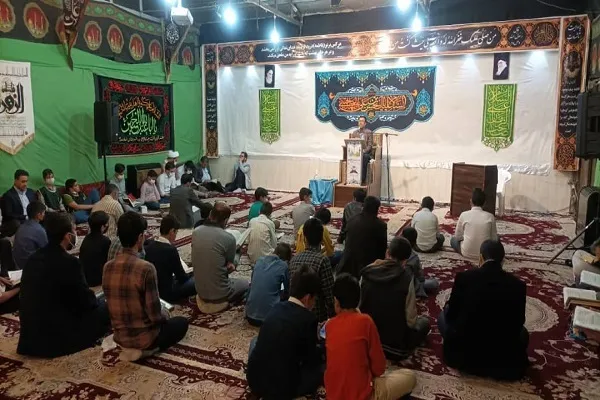 حضور امین عبدی در محفل قرآنی شهر نهاوند + عکس