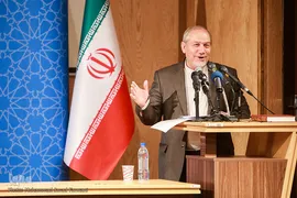 سرلشکر سید یحیی رحیم‌صفوی در اختتامیه همایش بین‌المللی «آینده جهان اسلام در افق ۱۴۱۴»