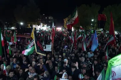 چهل و پنجمین شب بیعت مردم بروجرد با سومین امام امت اسلامی