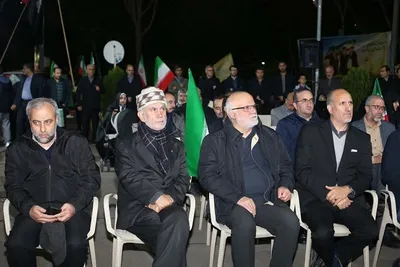 یادبود خادمان ملت در پرواز اردیبهشت