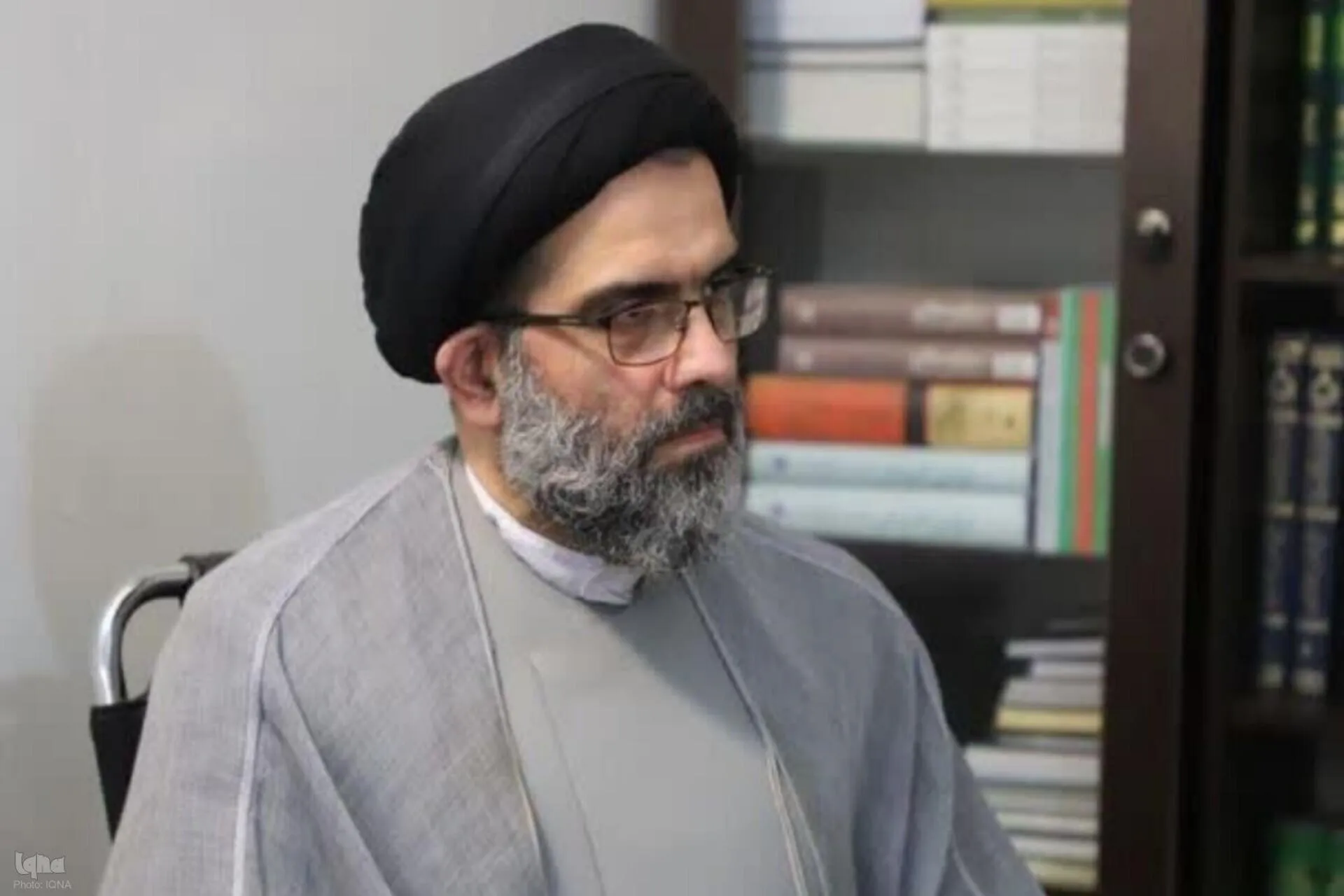 وحدت حوزه و دانشگاه نیاز به تعامل عملی و مستمر دارد