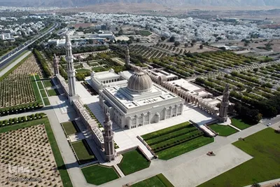 مسجد جامع سلطان قابوس در مسقط، پایتخت کشور عمان