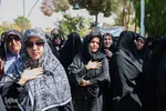 آیین تشییع و خاکسپاری پیکر مادر شهید خرازی